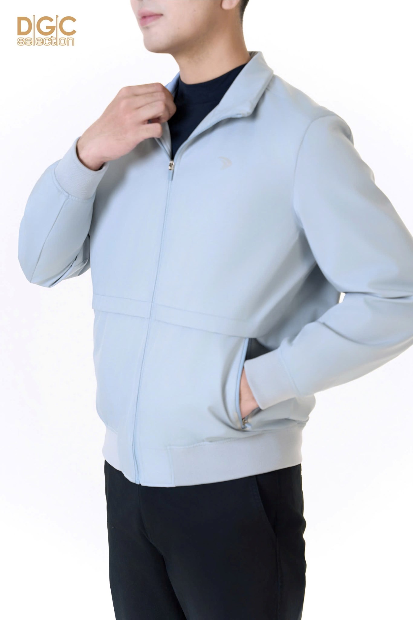 z6382533161133_52f1973df4e8b8feee1732a04928efdf Ảnh của Áo bomber 2 lớp cổ đứng
